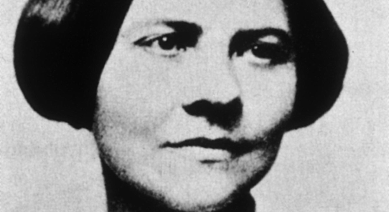 Entity shares the life of Lucy Stone, one of the famous women in history.