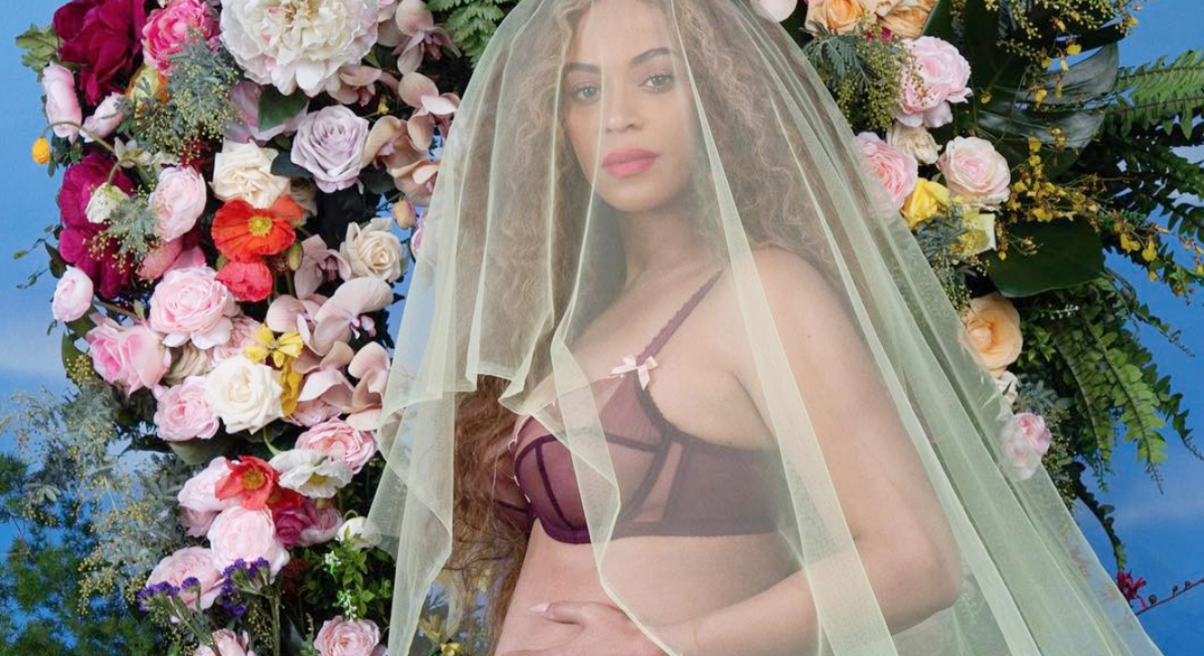 ENTITY suggests Beyonce twin names in preparation for Beyonce's delivery!