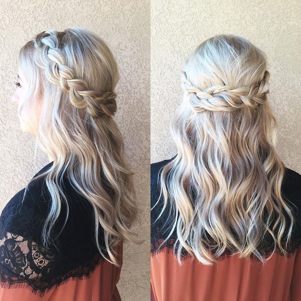 ENTITY reports upon easy prom hairstyles ideas and tips that women can sport for prom season.