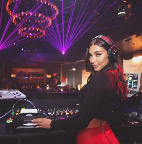 ENTITY uncovers how Chantel Jeffries went from Youtube to DJ.