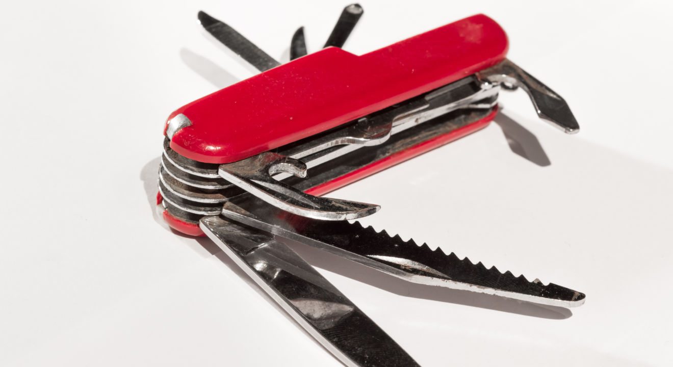 swiss army knife uses