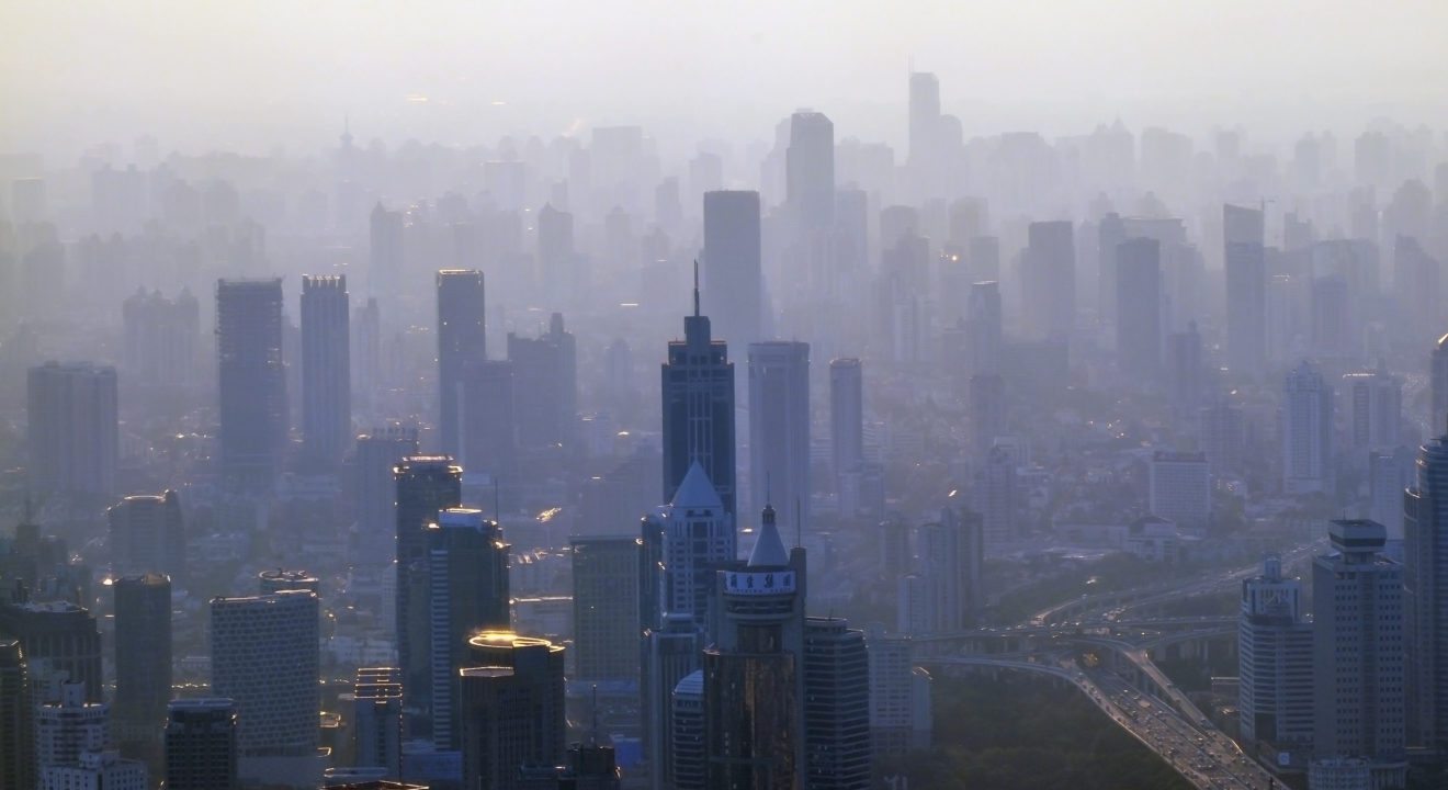 Entity reports on how cities can reduce their CO2 Emission.