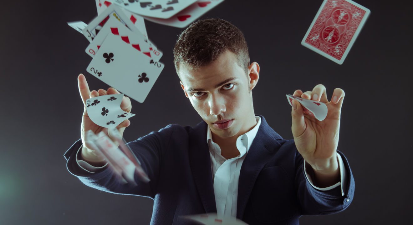 10 EASY CARD TRICKS YOU CAN DO