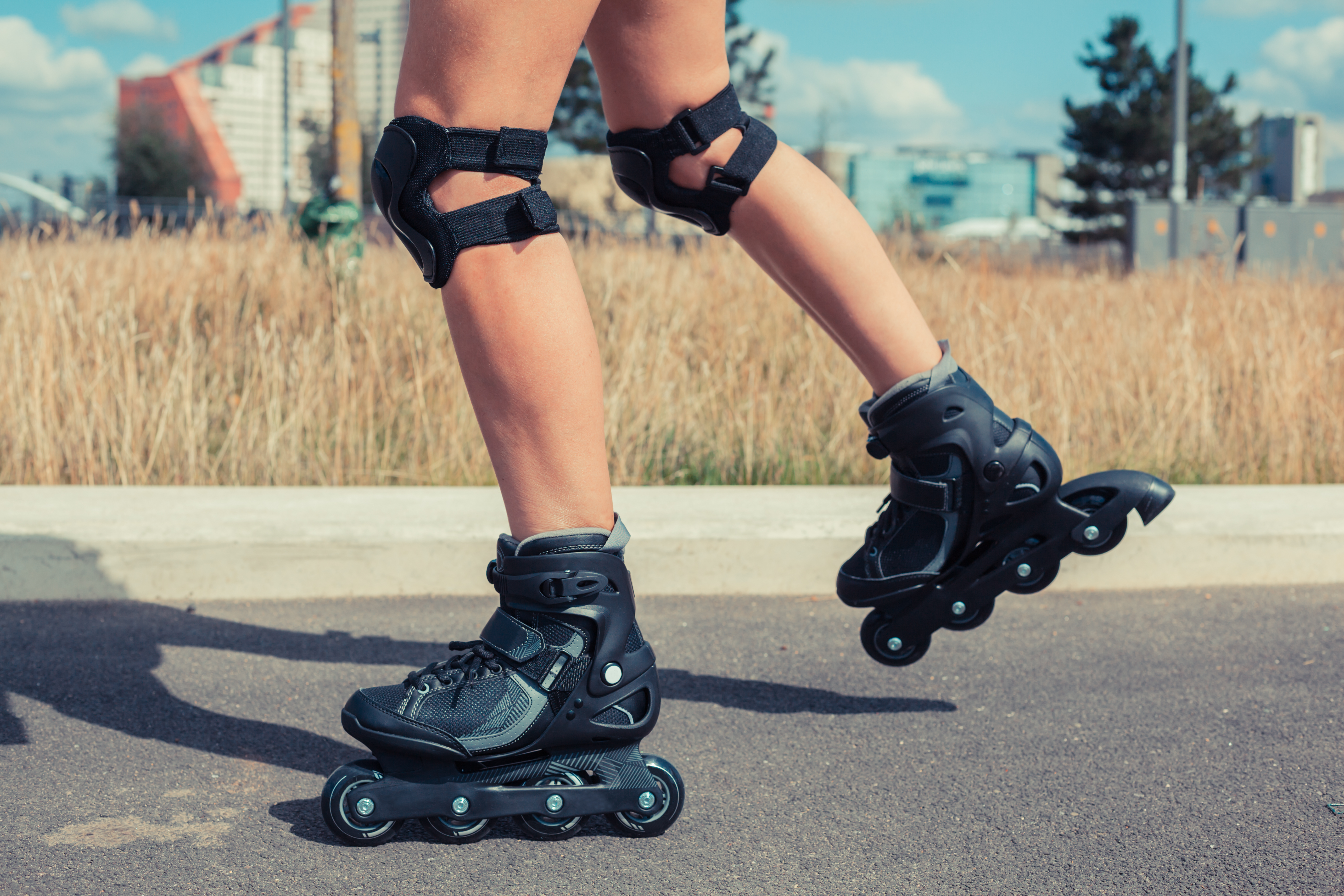 4 Steps To Master The Art Of Rollerblading Leisurely Pursuits Entity