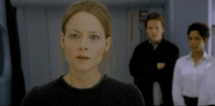 Entity looks at actress Jodie Foster in Flightplan.
