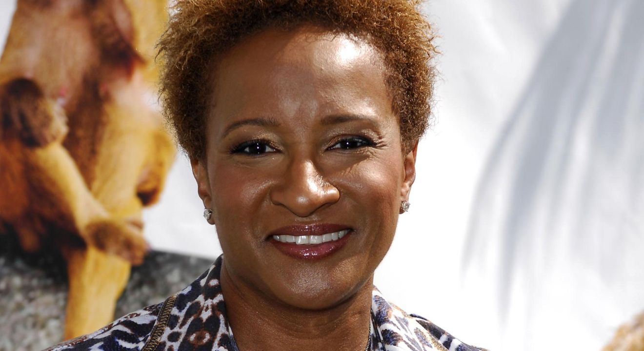 ENTITY reports that comedian, Wanda Sykes gets booed off stage.