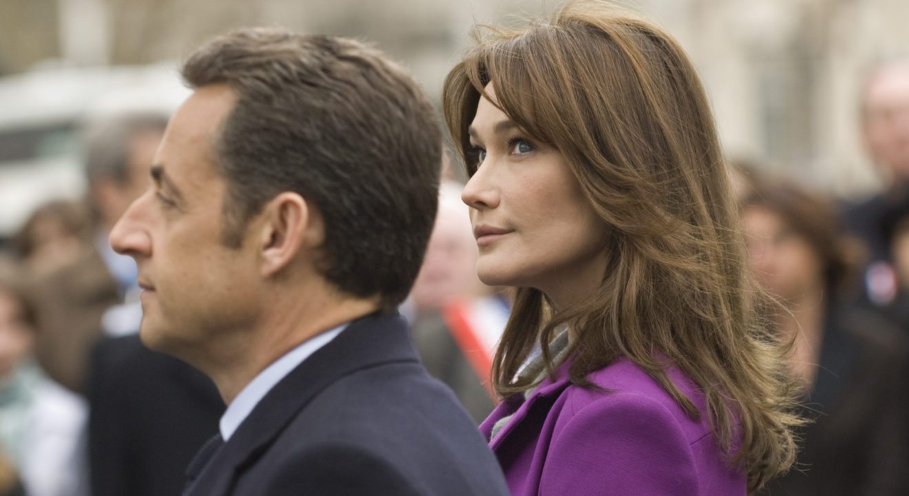 Entity loves Women That Do Carla Bruni.