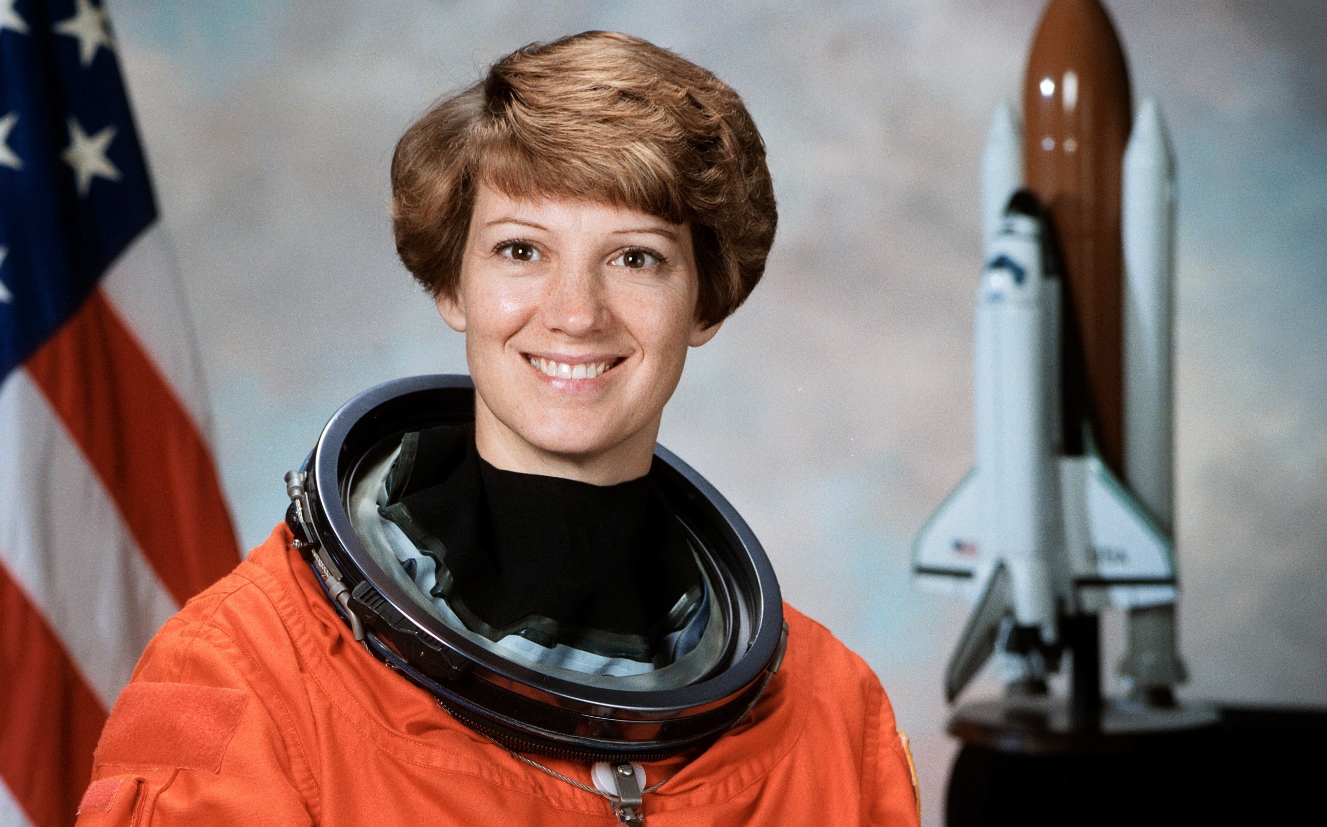 ENTITY discusses why Eileen Collins is one of the important female astronauts.