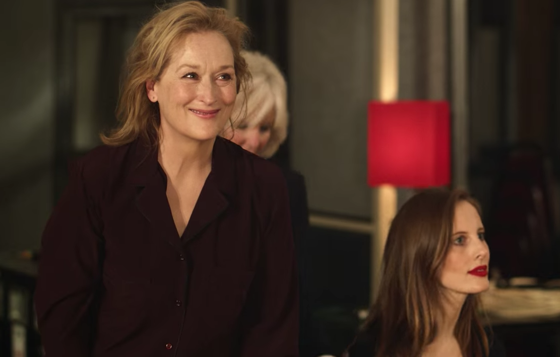 Entity loves how tech-savvy Meryl Streep shares a GIF to show Oscar joy