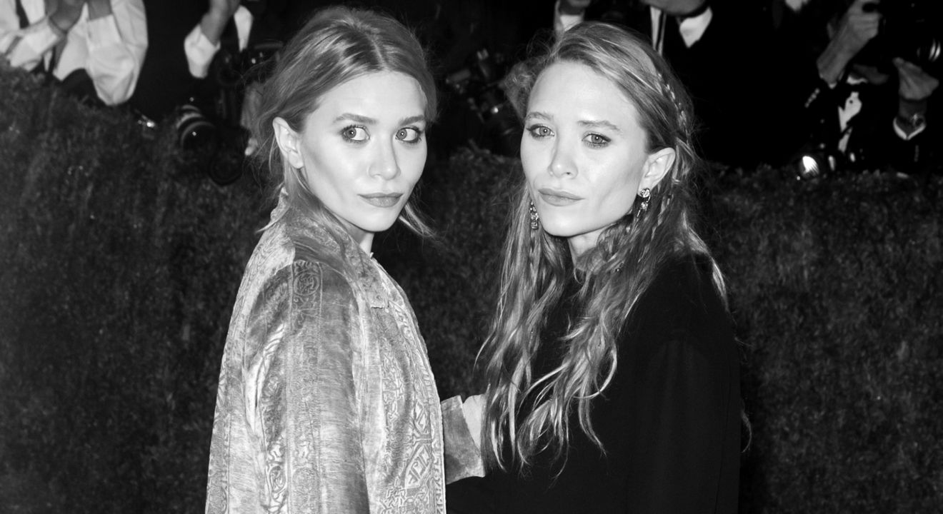 Entity shares 5 facts about Mary-Kate and Ashley Olsen.