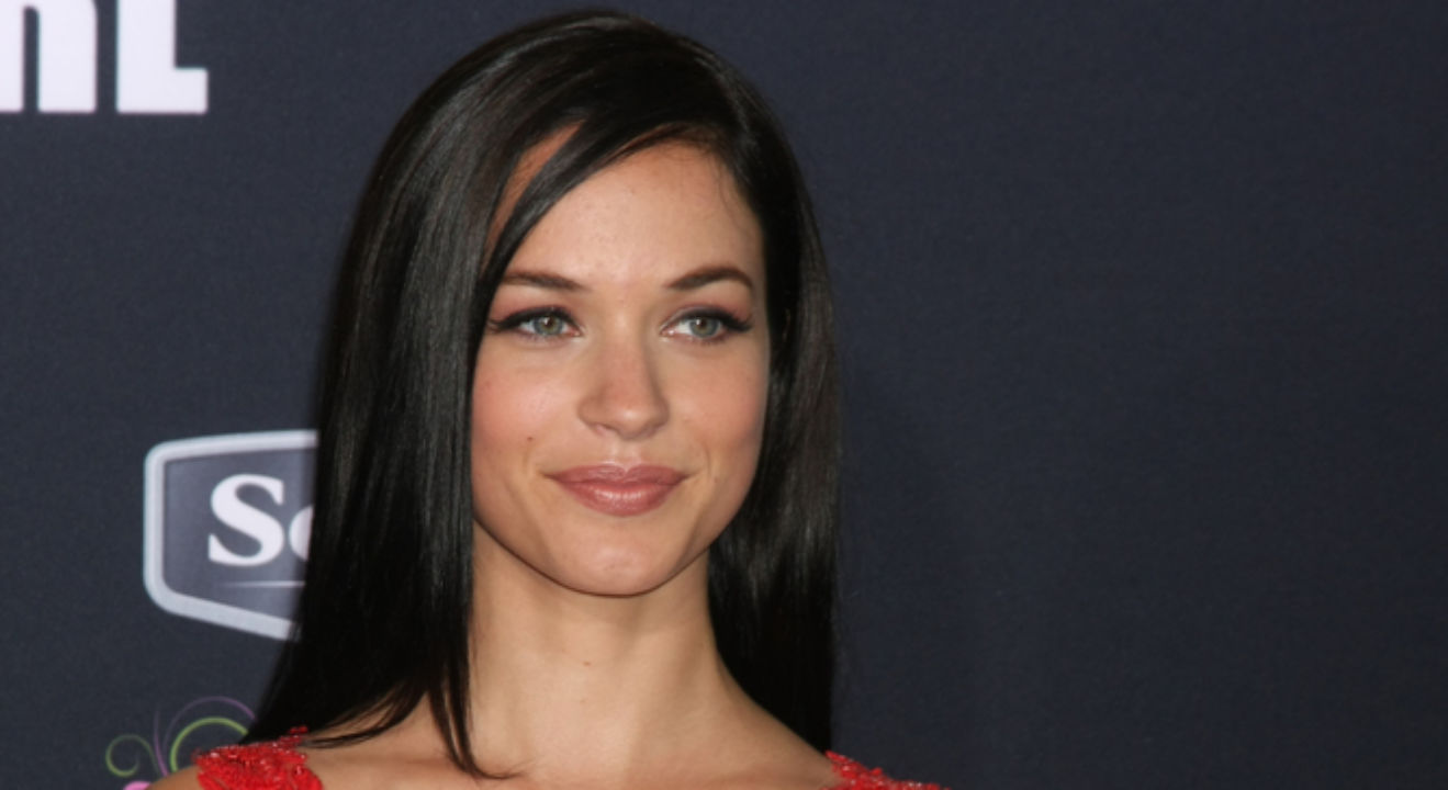 5 Fun Facts You Need to Know About 'Pitch Perfect' Star Alexis Knapp