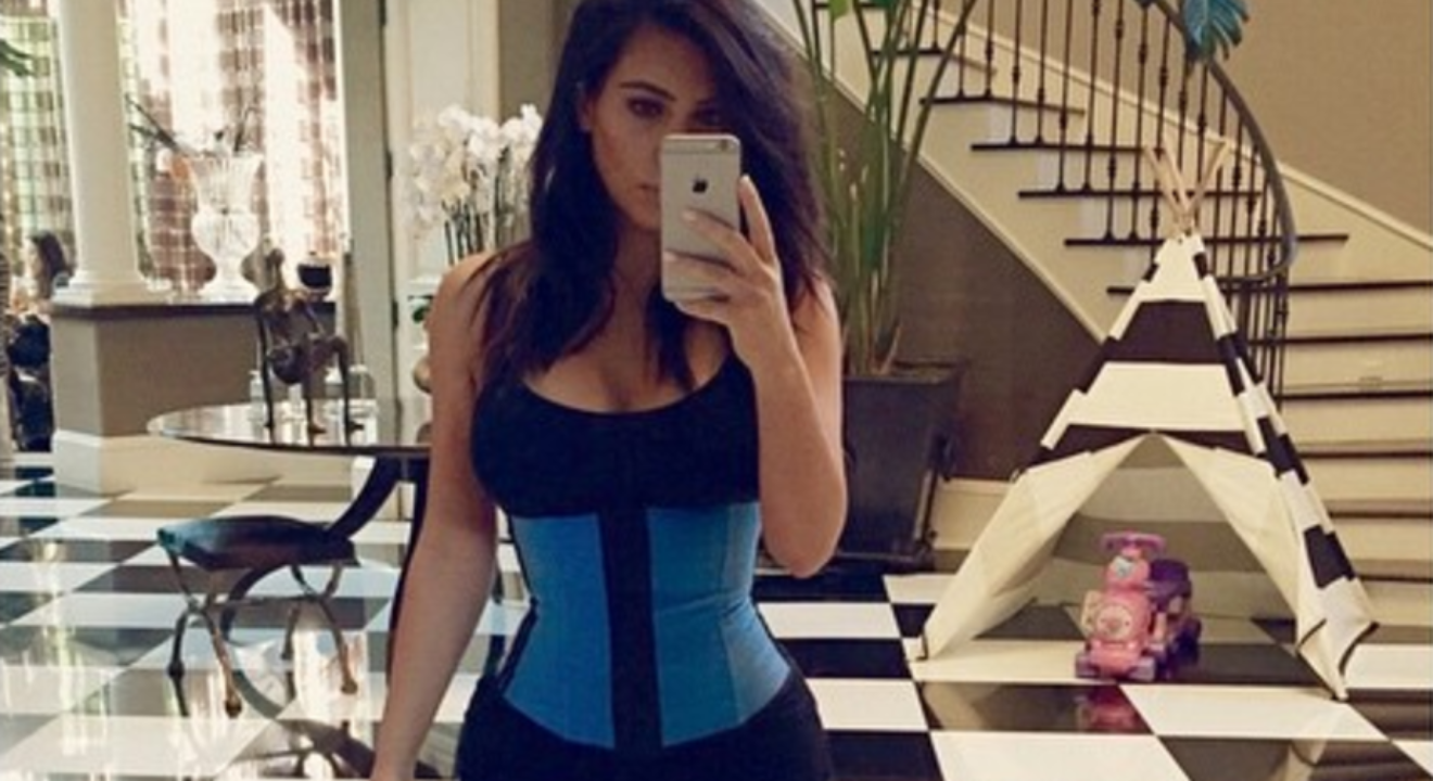 Here Are 5 Easy Workouts To Do While Wearing A Waist Trainer