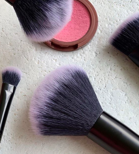 ENTITY looks at brandless makeup brushes