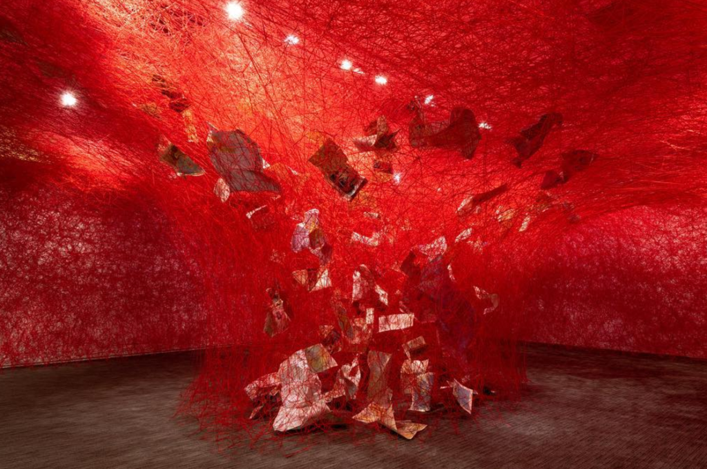 ENTITY explores artist Chiharu Shiota's installations.