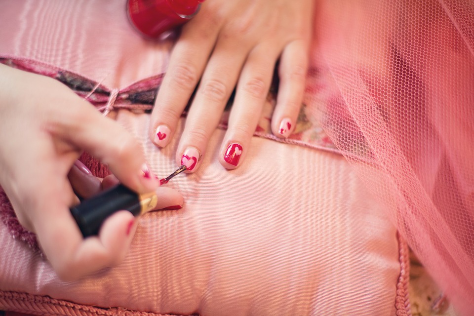 how to get nail polish out of clothing