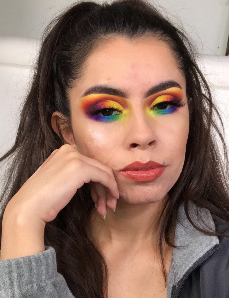 Photo of Youtuber Rocio Cervantes and her rainbow makeup look