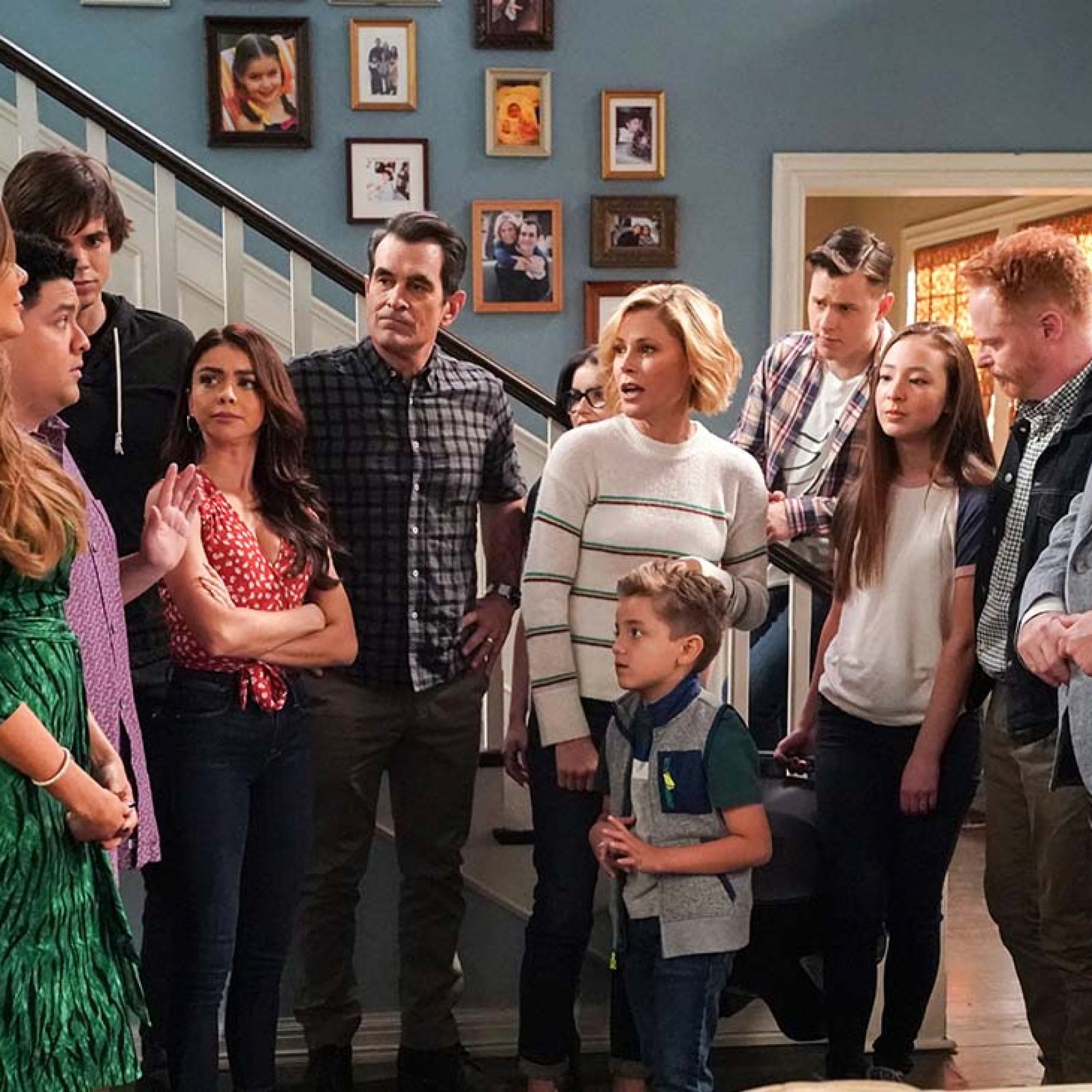modern-family-series-finale - ENTITY