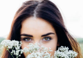 18 Strong Women Quotes to Remind You How Resilient You Are